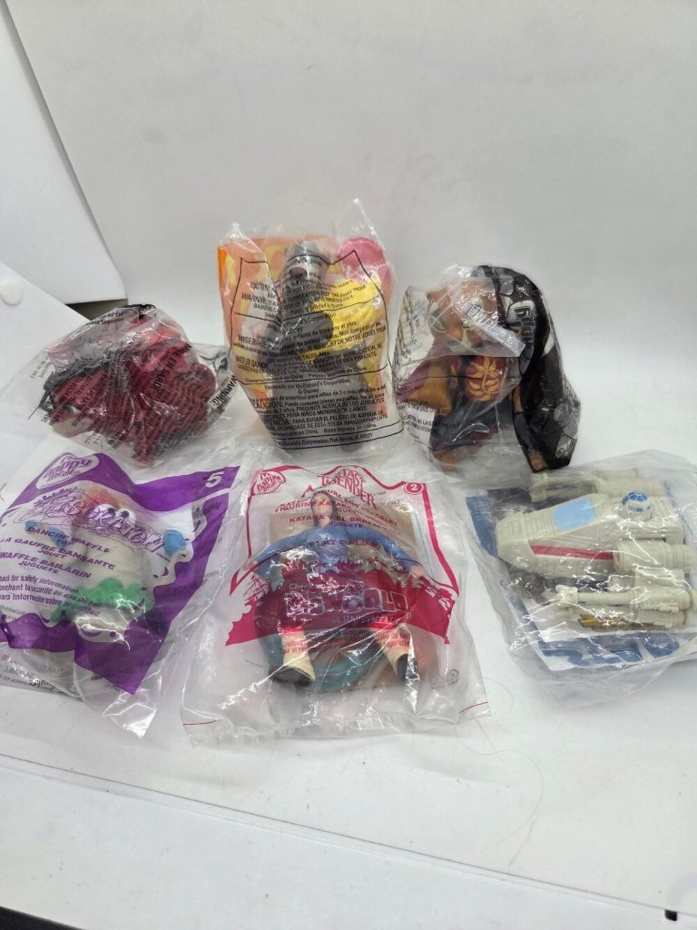 Set 6 VTG McDonalds Happy Meal Toys Star Wars Avatar Kung Fu Panda New 90' 2007